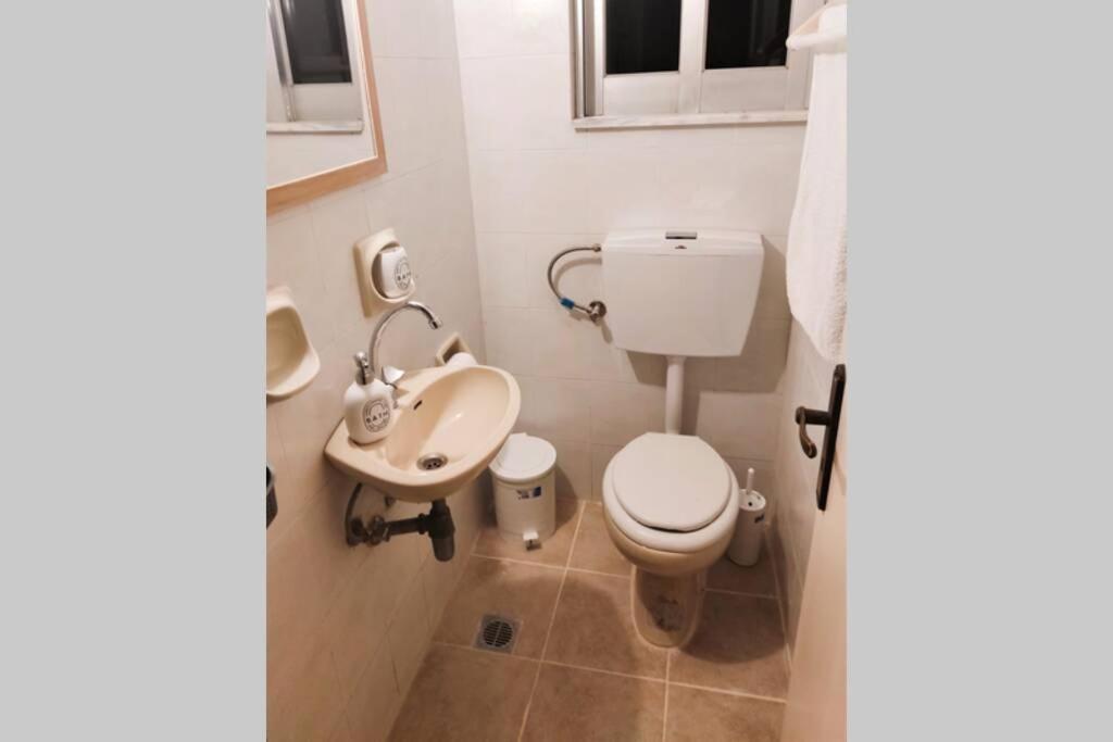 Apartment 95 M2, Center Of Sitia, Wifi, 350M Beach Екстериор снимка