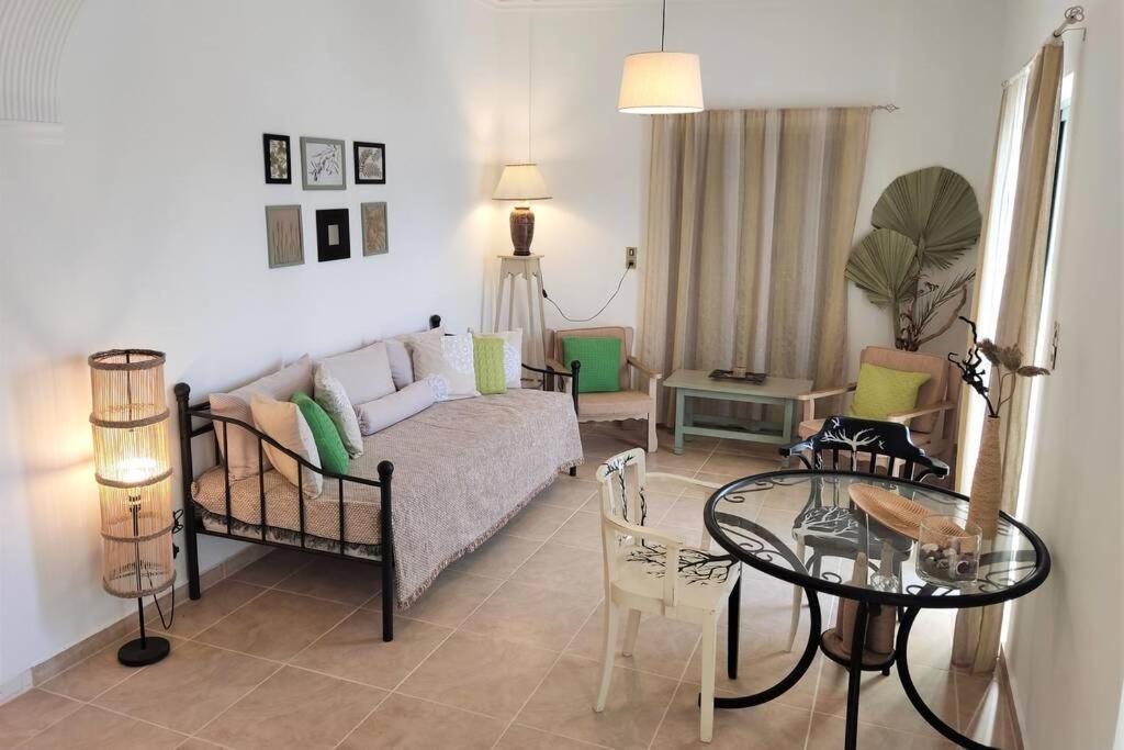 Apartment 95 M2, Center Of Sitia, Wifi, 350M Beach Екстериор снимка